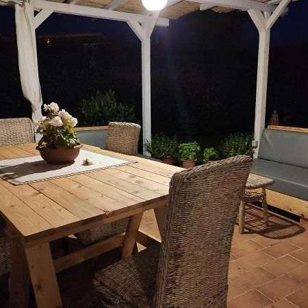Appartamento Relax Con Giardino Caria Eksteriør billede